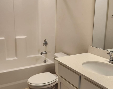 14320 Moss Road - Photo Thumbnail 16