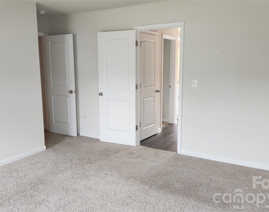 14320 Moss Road - Photo Thumbnail 7