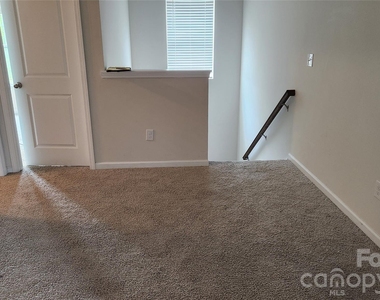 14320 Moss Road - Photo Thumbnail 15