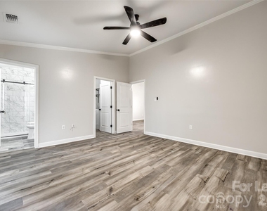 4158 Charlotte Highway - Photo Thumbnail 13