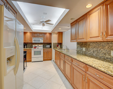 4748 S Ocean Boulevard - Photo Thumbnail 23