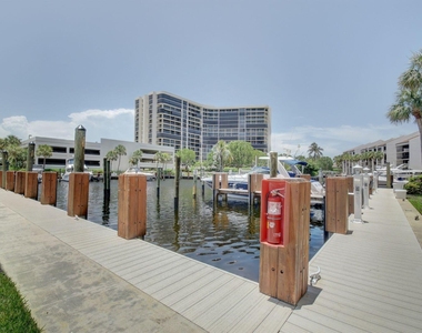 4748 S Ocean Boulevard - Photo Thumbnail 12