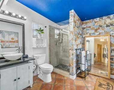 1911 Parker Avenue - Photo Thumbnail 29