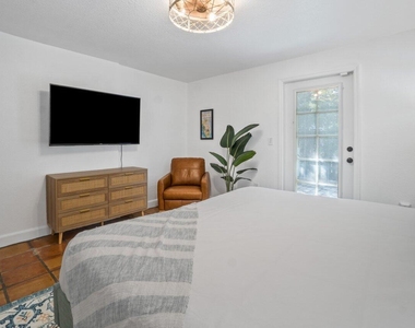 1911 Parker Avenue - Photo Thumbnail 26