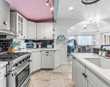 1911 Parker Avenue - Photo Thumbnail 21