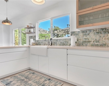 71620 Halgar Road - Photo Thumbnail 11