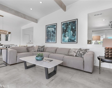 71620 Halgar Road - Photo Thumbnail 5