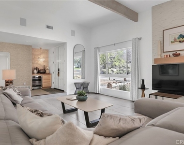 71620 Halgar Road - Photo Thumbnail 7