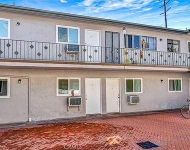 6735 Elmer - Photo Thumbnail 11