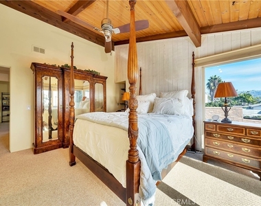 335 Cypress Drive - Photo Thumbnail 5