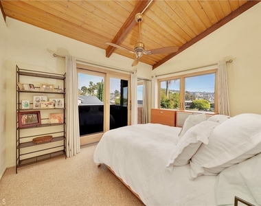 335 Cypress Drive - Photo Thumbnail 9