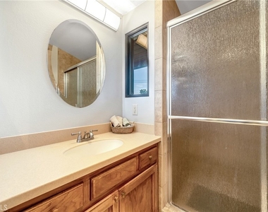 335 Cypress Drive - Photo Thumbnail 7
