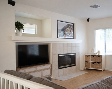 4689 Brookmore Court - Photo Thumbnail 5