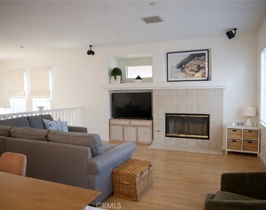 4689 Brookmore Court - Photo Thumbnail 3