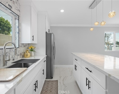 12943 Bess Avenue - Photo Thumbnail 13