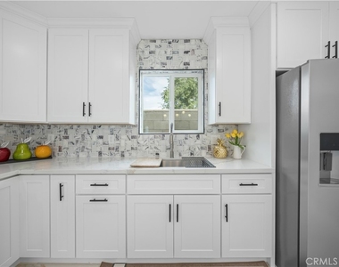 12943 Bess Avenue - Photo Thumbnail 11