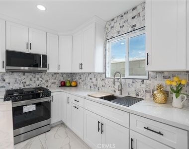 12943 Bess Avenue - Photo Thumbnail 15