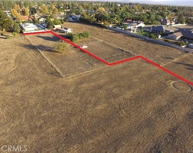 1508 Magnolia - Photo Thumbnail 7