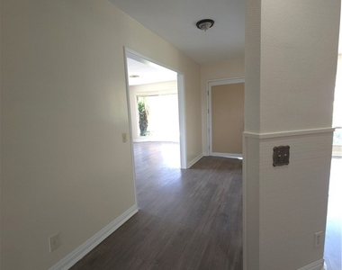1508 Magnolia - Photo Thumbnail 15