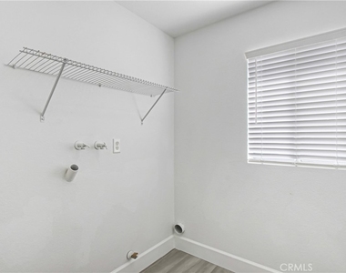 11841 Gage - Photo Thumbnail 10