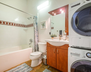 312 W 5th Street - Photo Thumbnail 33