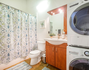 312 W 5th Street - Photo Thumbnail 11