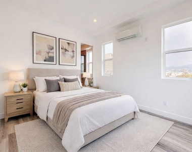 525 N Normandie Avenue - Photo Thumbnail 6