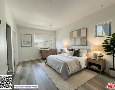 1188 W 36th Place - Photo Thumbnail 2
