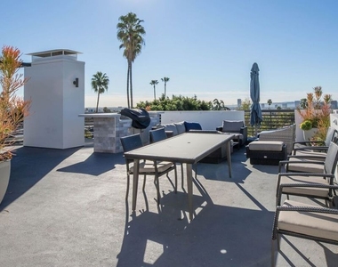 1283 Havenhurst Drive - Photo Thumbnail 28