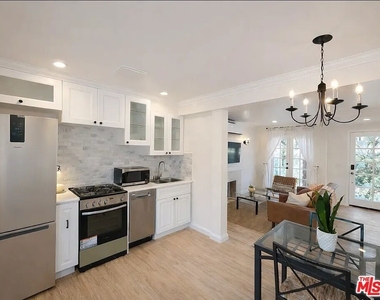 1144 15th Street - Photo Thumbnail 3