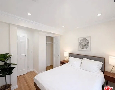 1144 15th Street - Photo Thumbnail 5