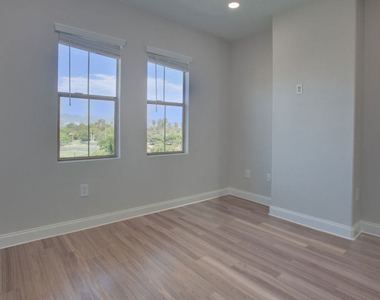 6280 W 3rd Street - Photo Thumbnail 3
