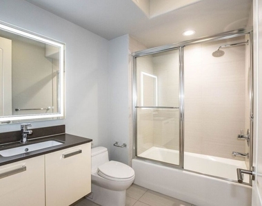 1283 Havenhurst Drive - Photo Thumbnail 10
