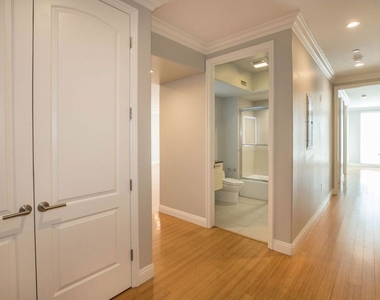 1283 Havenhurst Drive - Photo Thumbnail 14