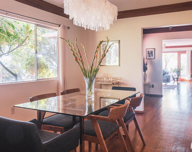 1070 Norumbega Drive - Photo Thumbnail 11