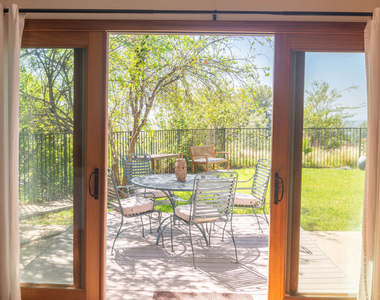 1070 Norumbega Drive - Photo Thumbnail 7