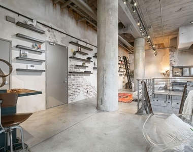330 W 11th Street - Photo Thumbnail 22
