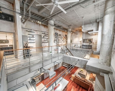 330 W 11th Street - Photo Thumbnail 28