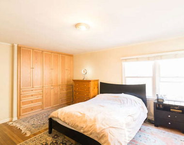 10773 Massachusetts Avenue - Photo Thumbnail 3