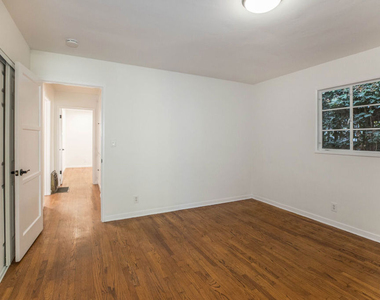 437 Swarthmore Avenue - Photo Thumbnail 12
