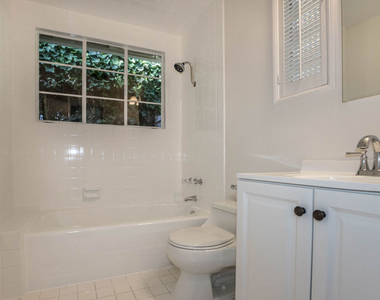 437 Swarthmore Avenue - Photo Thumbnail 13