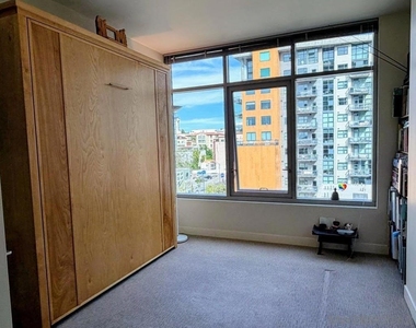 425 W Beech - Photo Thumbnail 13