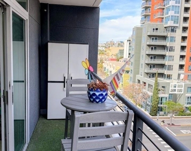 425 W Beech - Photo Thumbnail 18