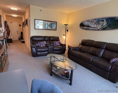 425 W Beech - Photo Thumbnail 4