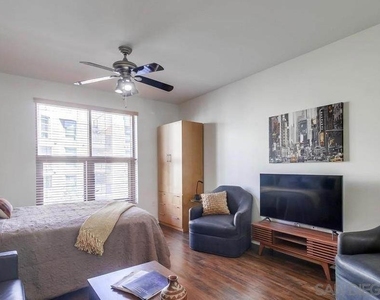 1150 J St - Photo Thumbnail 5