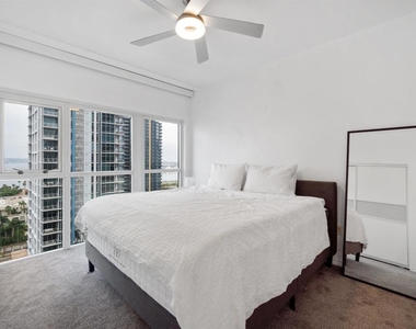 1240 India St - Photo Thumbnail 13