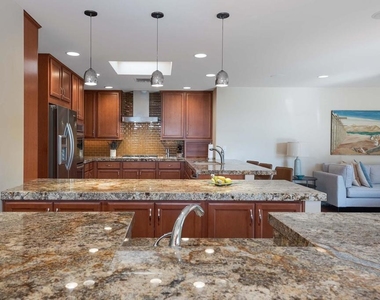 132 Yale Drive - Photo Thumbnail 8