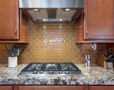 132 Yale Drive - Photo Thumbnail 13