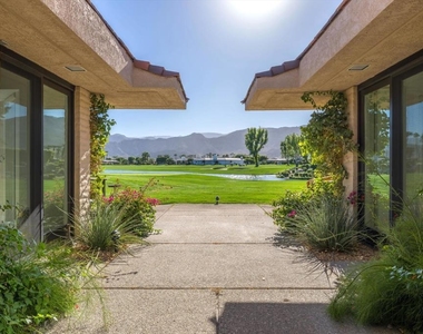 1 Mayfair Drive - Photo Thumbnail 10