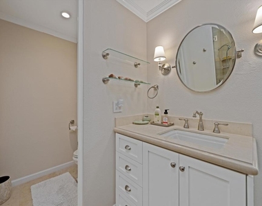 1 Mayfair Drive - Photo Thumbnail 34